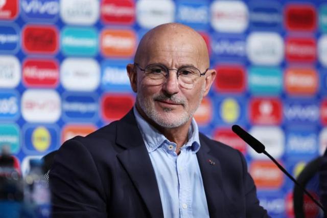 AG体育-亚马尔:赢得所有比赛,用冠军庆祝17岁生日